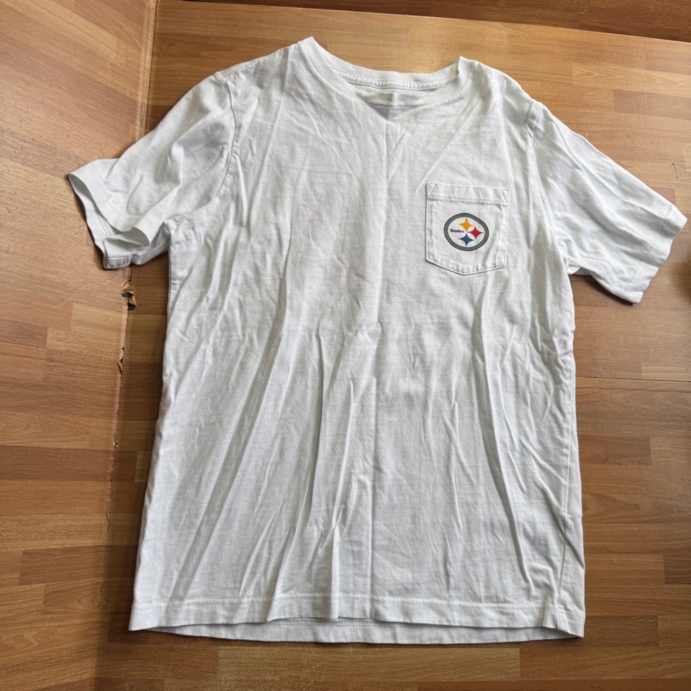 Vineyard vines/Pittsburgh Steelers Tshirt size 8/10 kids unisex white